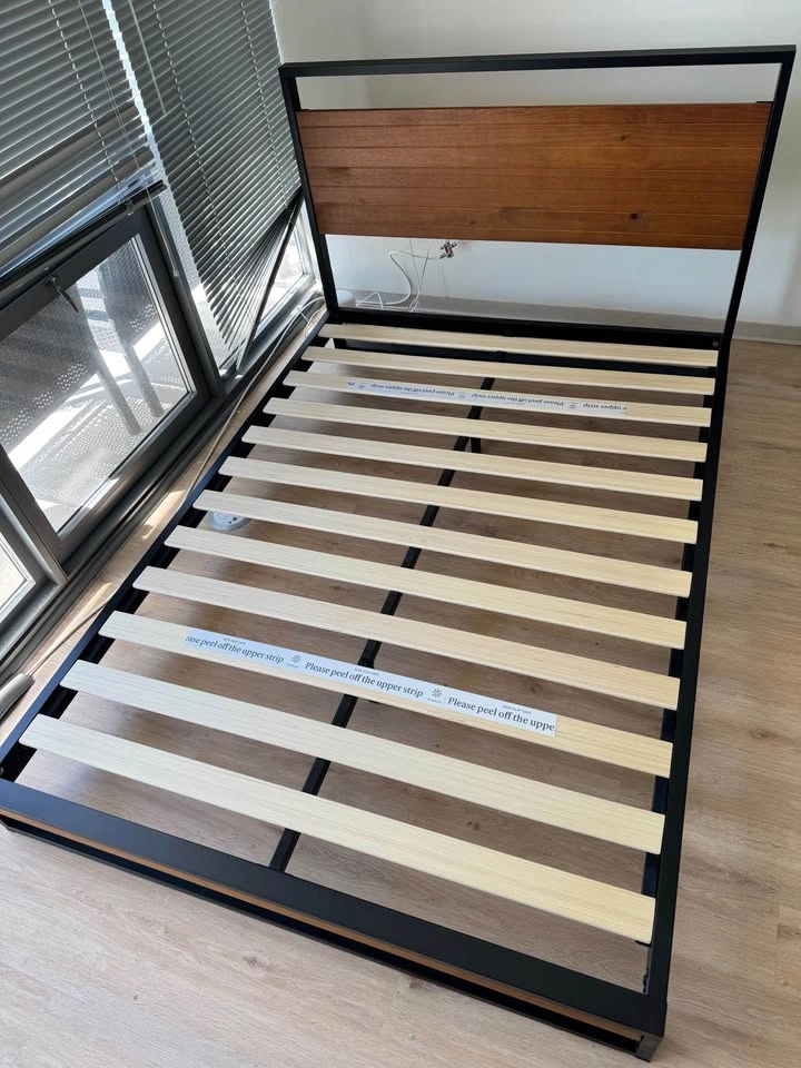 (Move out sale) Zinus Suzanne Full Bed Frame (7" height) - photo 2