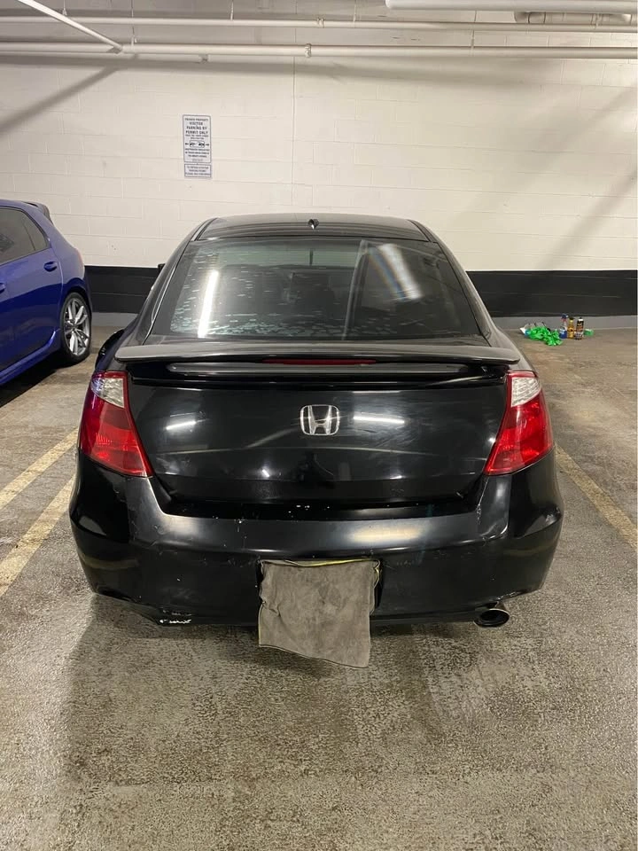 2008 Honda Accord Coupe - 5-Speed Manual - photo 5