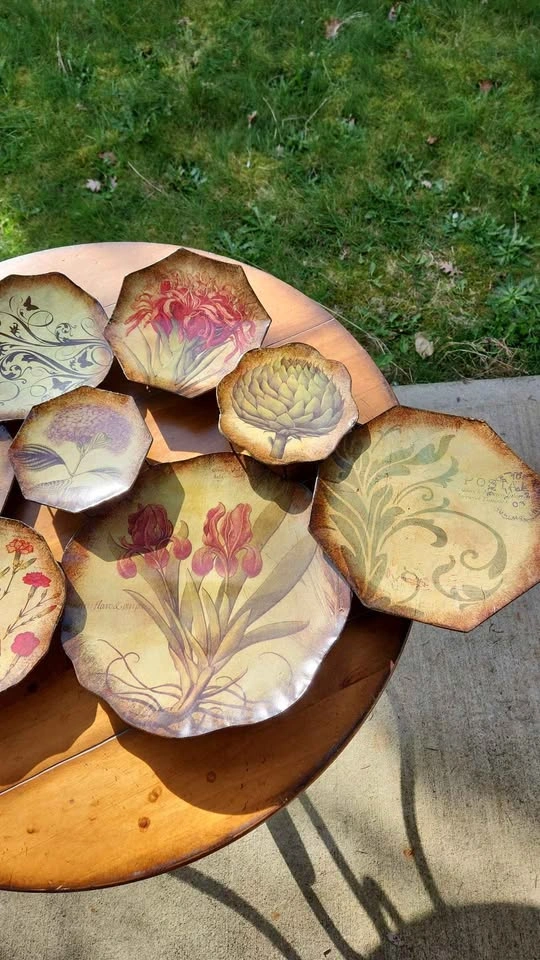 Decorative Metal Wall Art Set Floral Distressed - photo 2