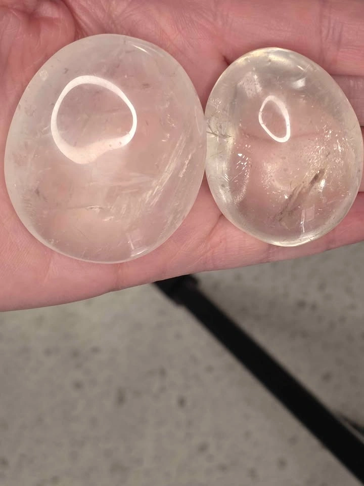 Clear Quartz Palm Stones - photo 3
