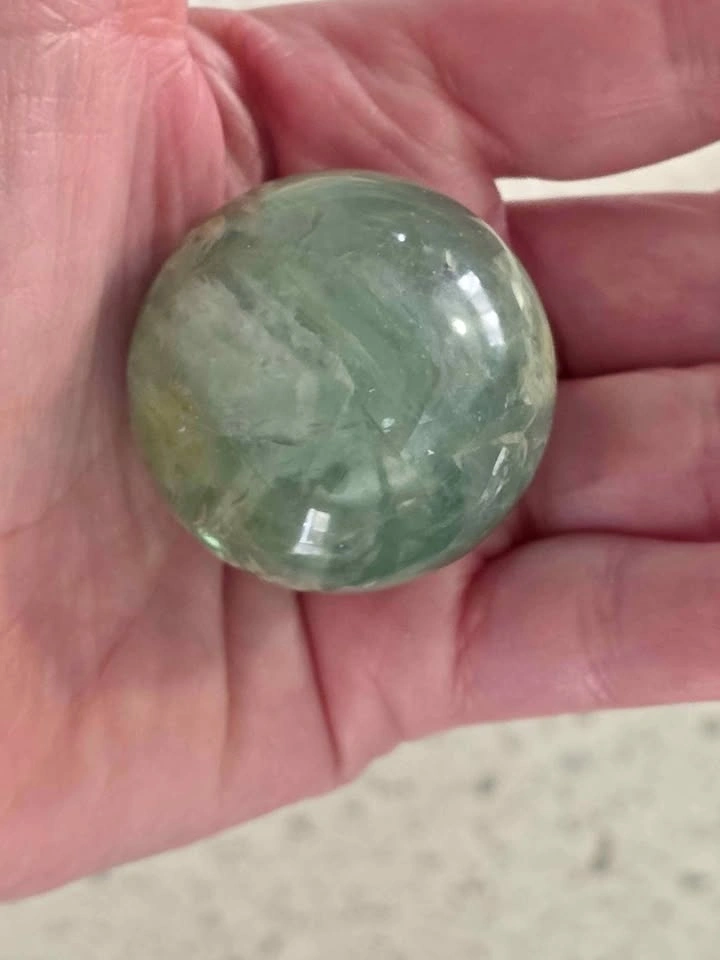 FLUORITE Sphere