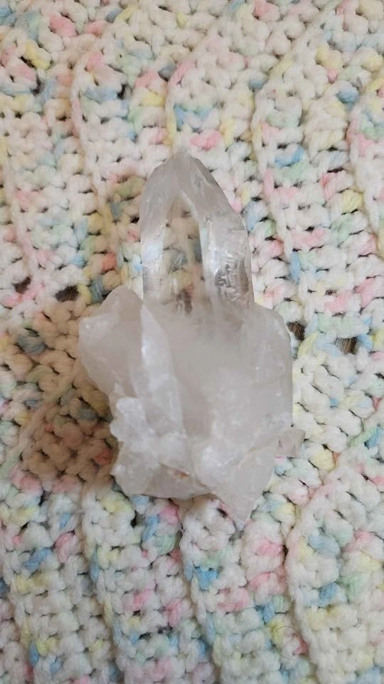 Clear Quartz Crystal Cluster - photo 3
