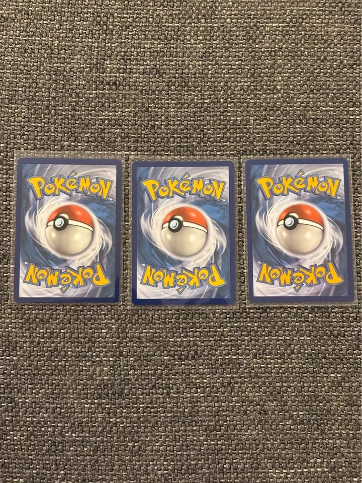 Mewthree (A Trio of Mewtwos)! - photo 5