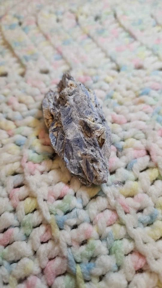 Natural Blue Kyanite Blade - photo 2