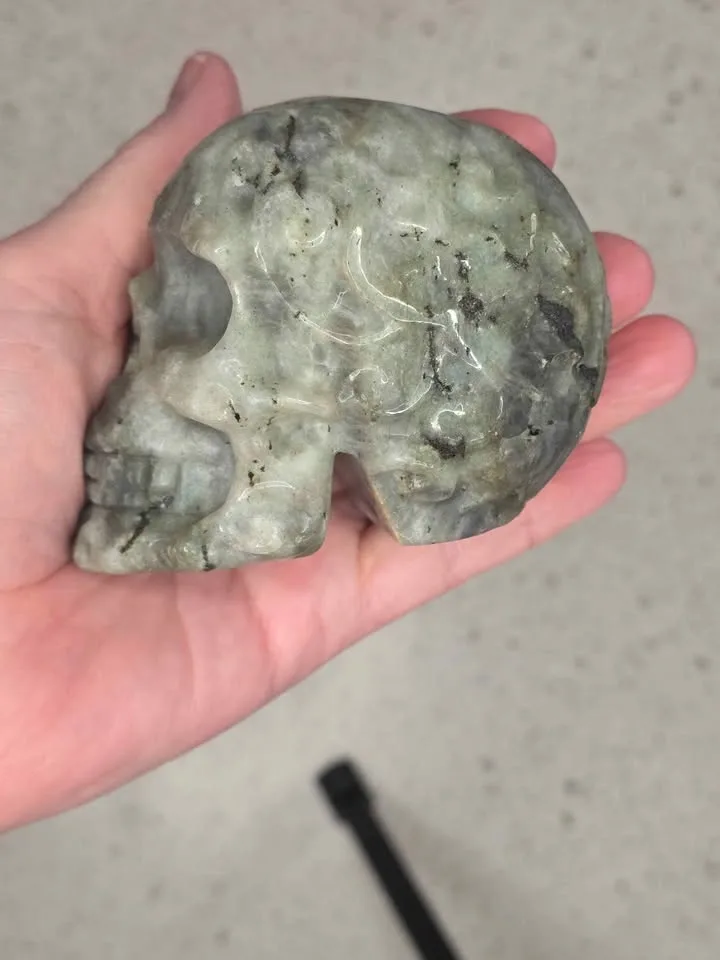LABRADORITE Skull - photo 4