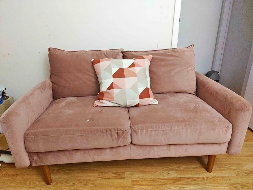 Pink couch
