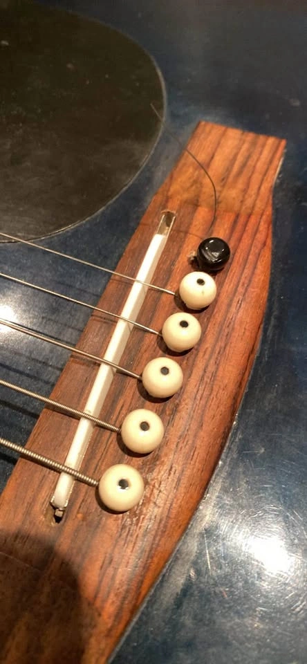 Acoustic Guitar - Ashton - 75$ OBO - photo 4