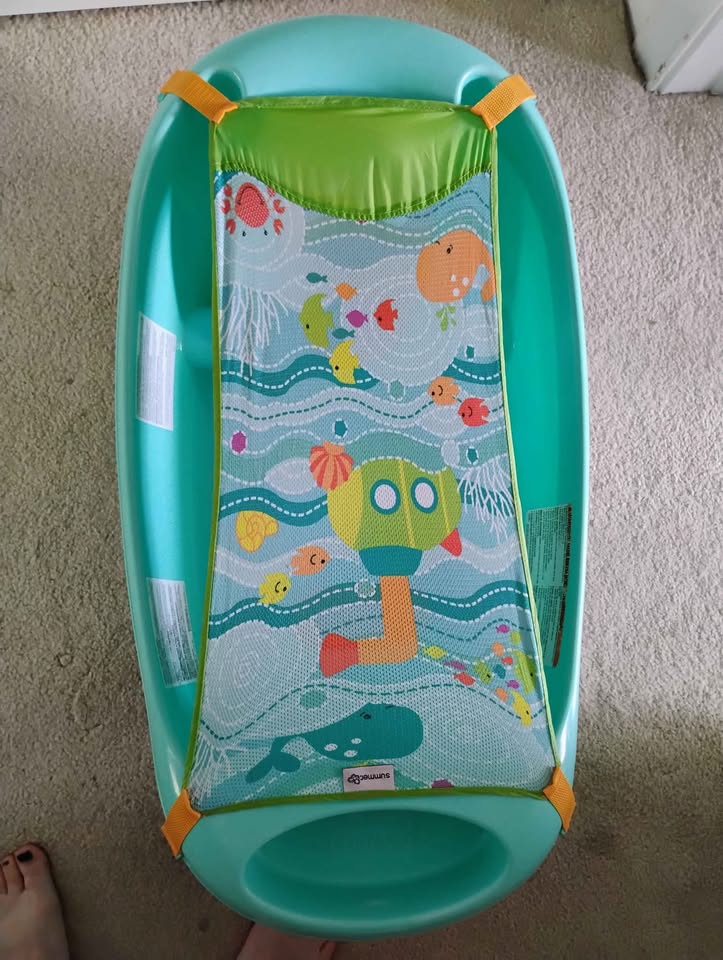 Baby bath tub with newborn attachment - photo 3