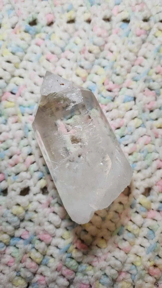 Clear Quartz Point Crystal - photo 2