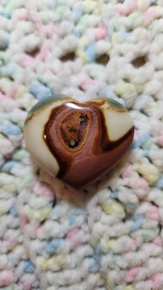 Polichrome Jasper Heart (Desert Jasper) - photo 2