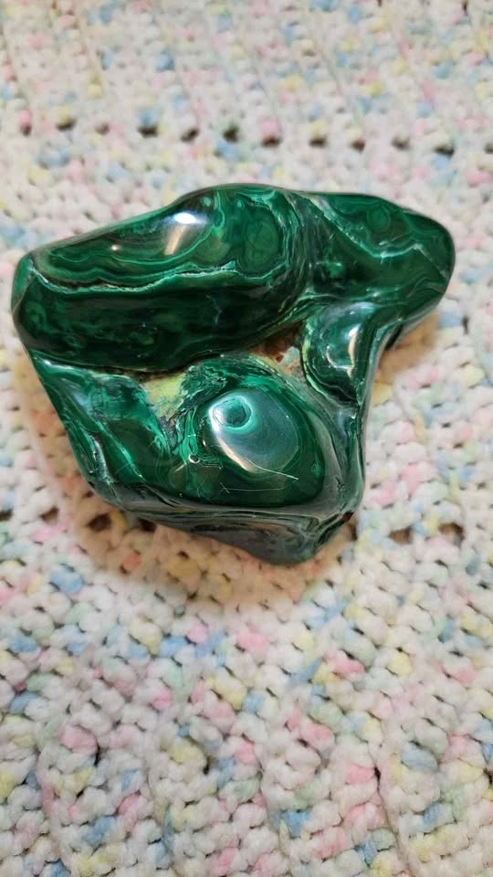 High Grade Congo Malachite Bulls Eye Pattern (Large cabinet)
