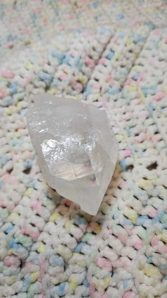 Clear Quartz Double Terminated Point - photo 2