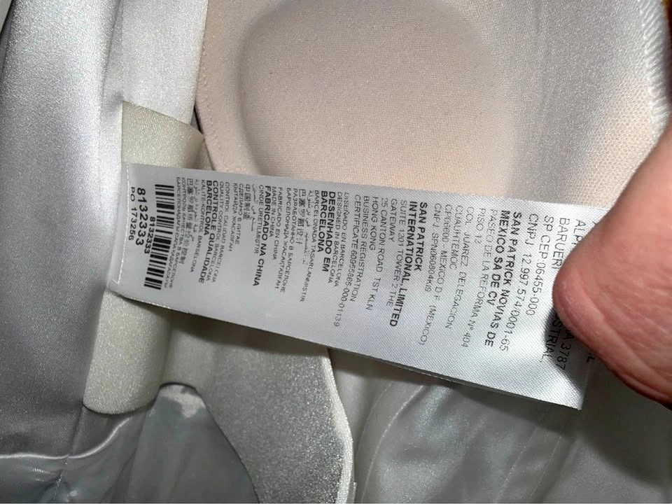 Pronovias Barcelona Wedding Dress – Size 10/12 OBO