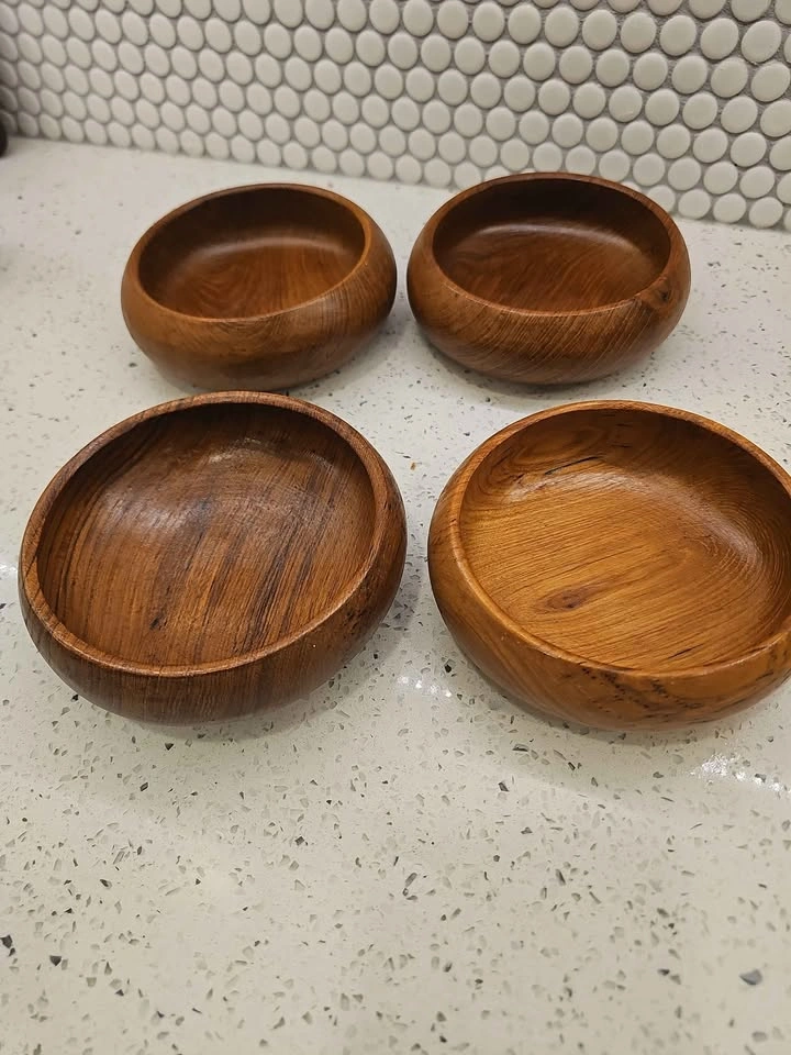 Set of 4 wood bowls - photo 2