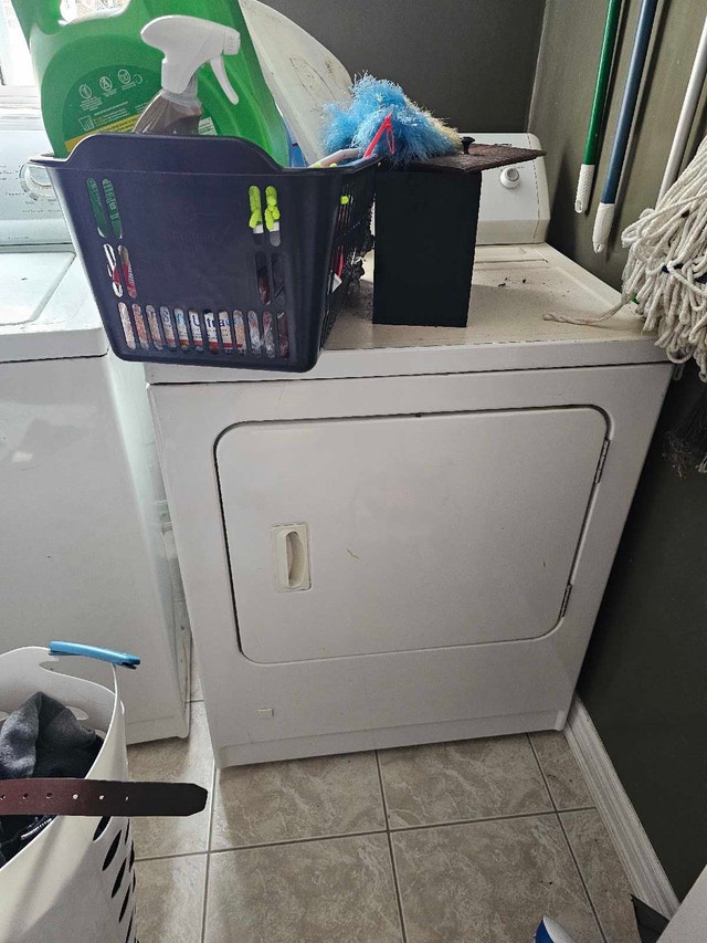 Kenmore Washer and Gas Dryer - photo 3