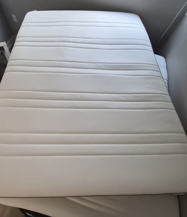 Queen IKEA HAUGESUND Mattress - Medium-Firm + Extras - photo 3