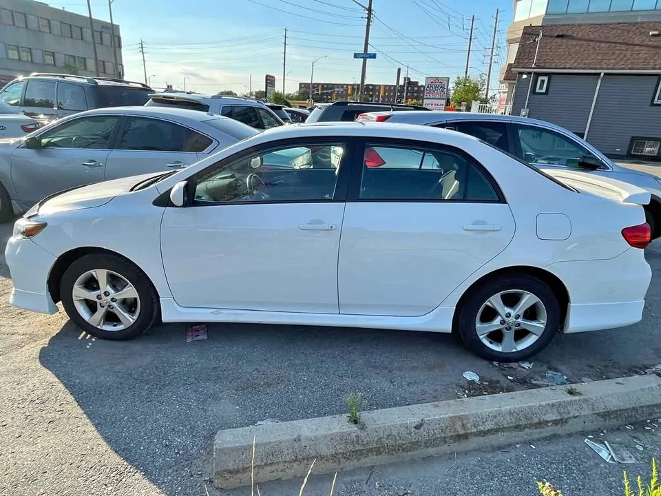 2012 Toyota Corolla with Safety thumbnail