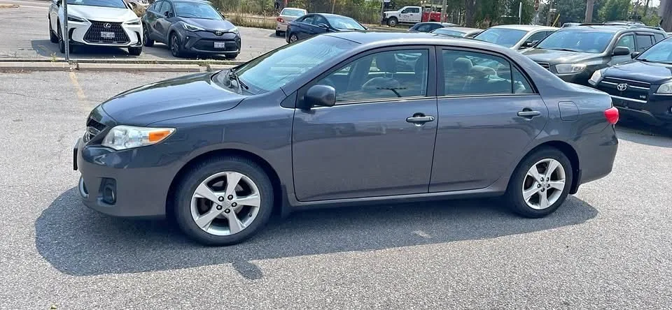 2011 Toyota Corolla LE - Safety Certified with warranty thumbnail