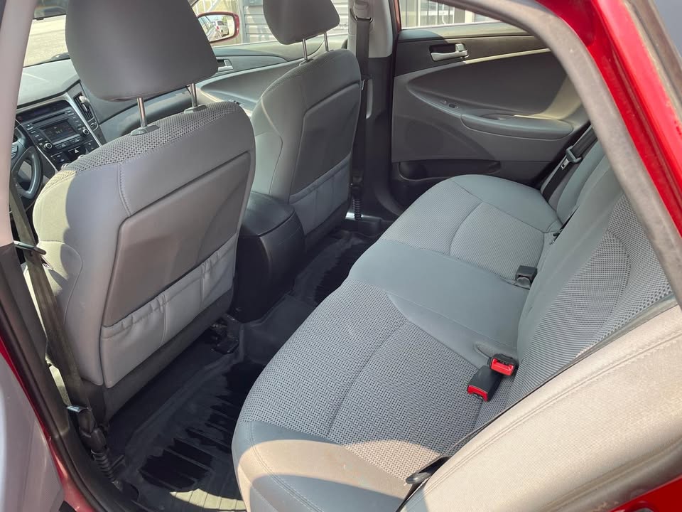 2014 Hyundai Sonata GLS with Safety Certified - photo 2