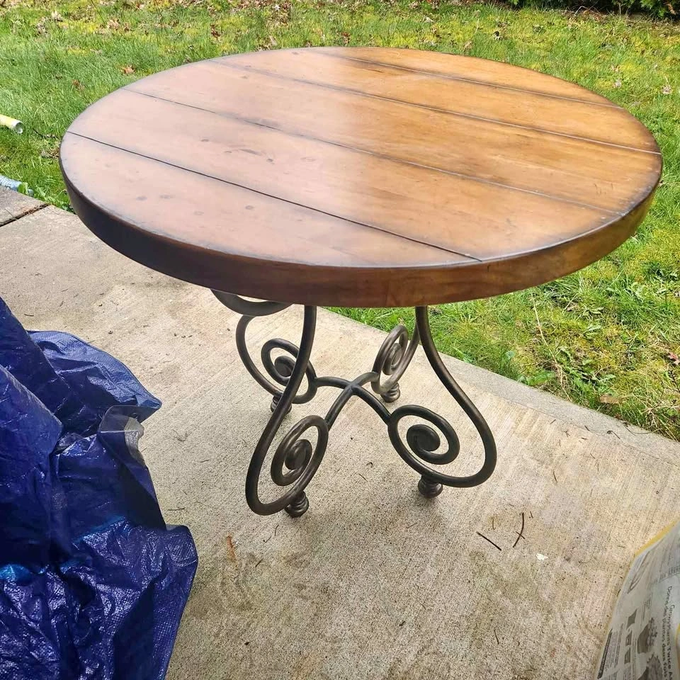 Bernhardt Round Chairside Table Wood Top Metal Base