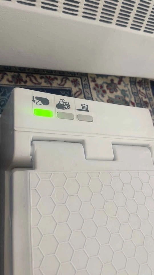 FOR SALE: FISHER-PRICE "THE THRONE" – $20 🚽🔥 - photo 4