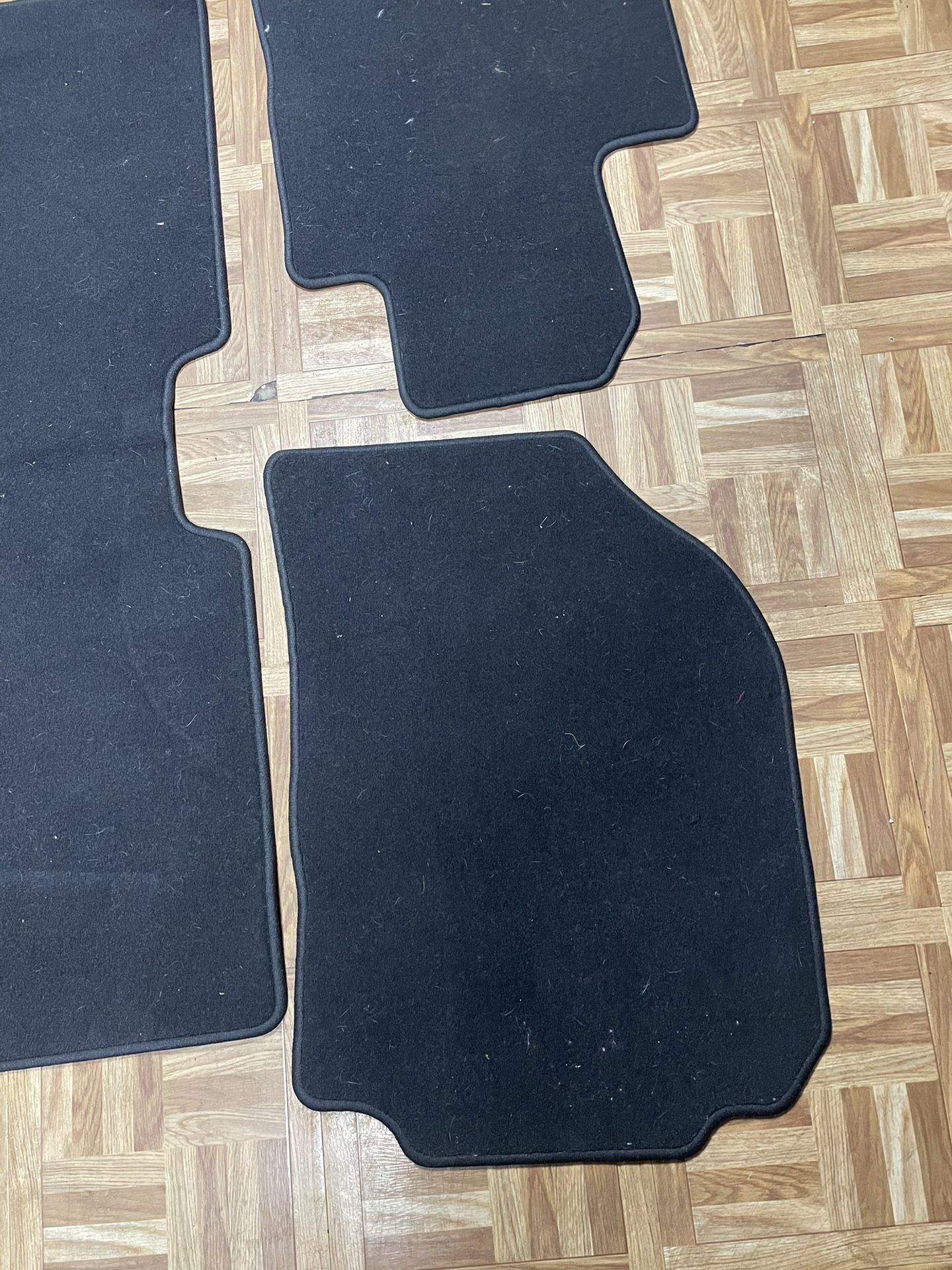 Chevy Equinox Black Floor Mats Set Brand New - photo 5