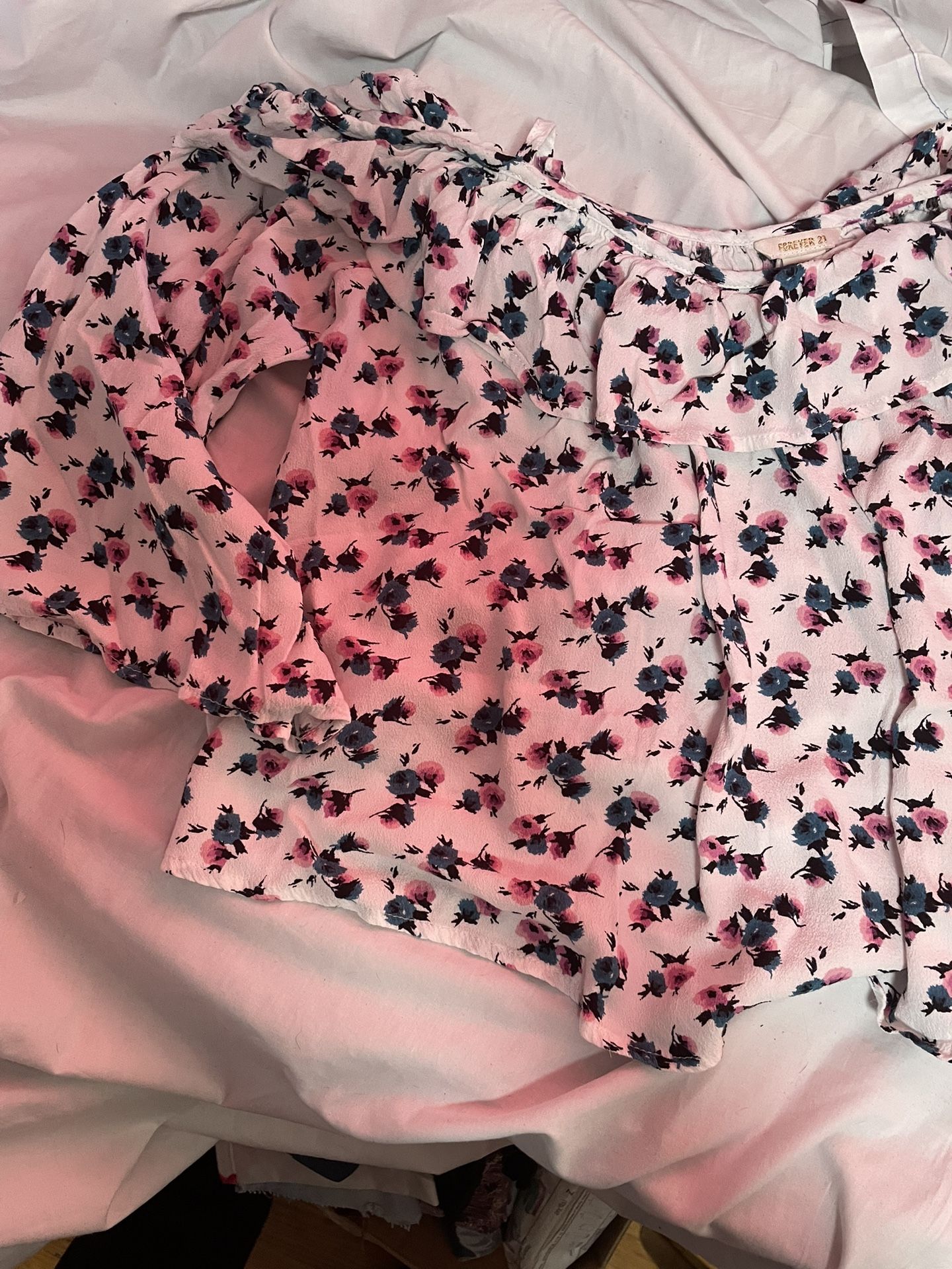 Forever 21 Floral Off The Shoulder Long Sleeve Shirt - Size L - photo 4
