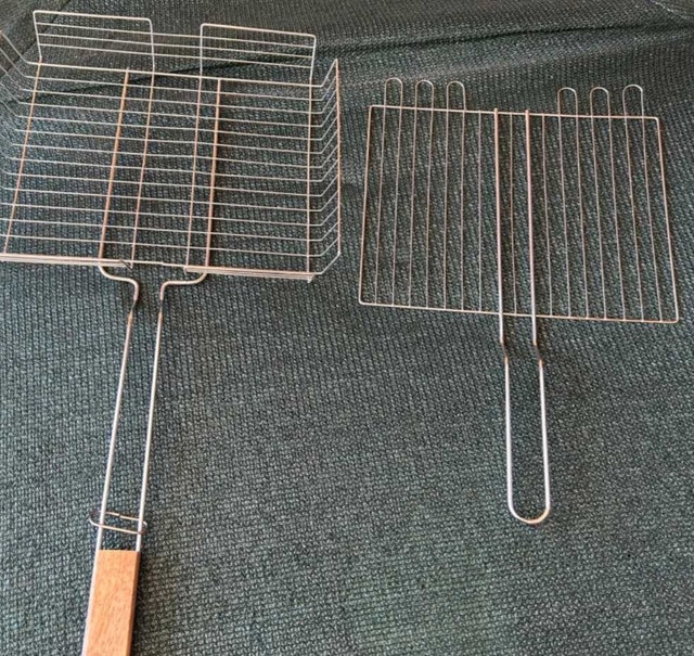 BBQ Grill Basket with Wooden Handle - photo 2