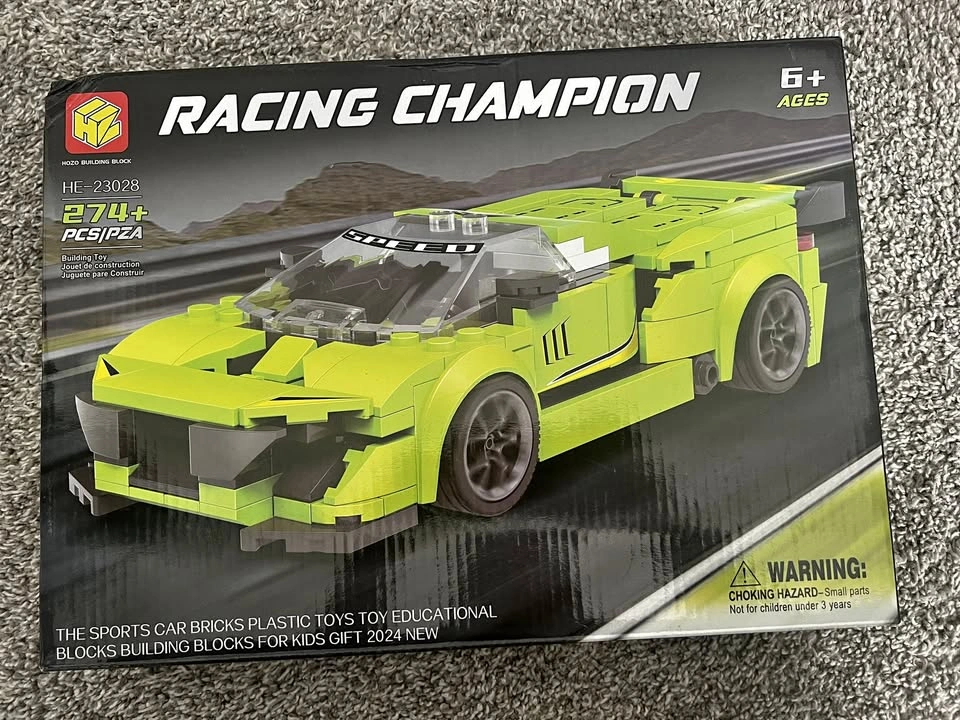 Racing Champion Building Block Set – Brand New