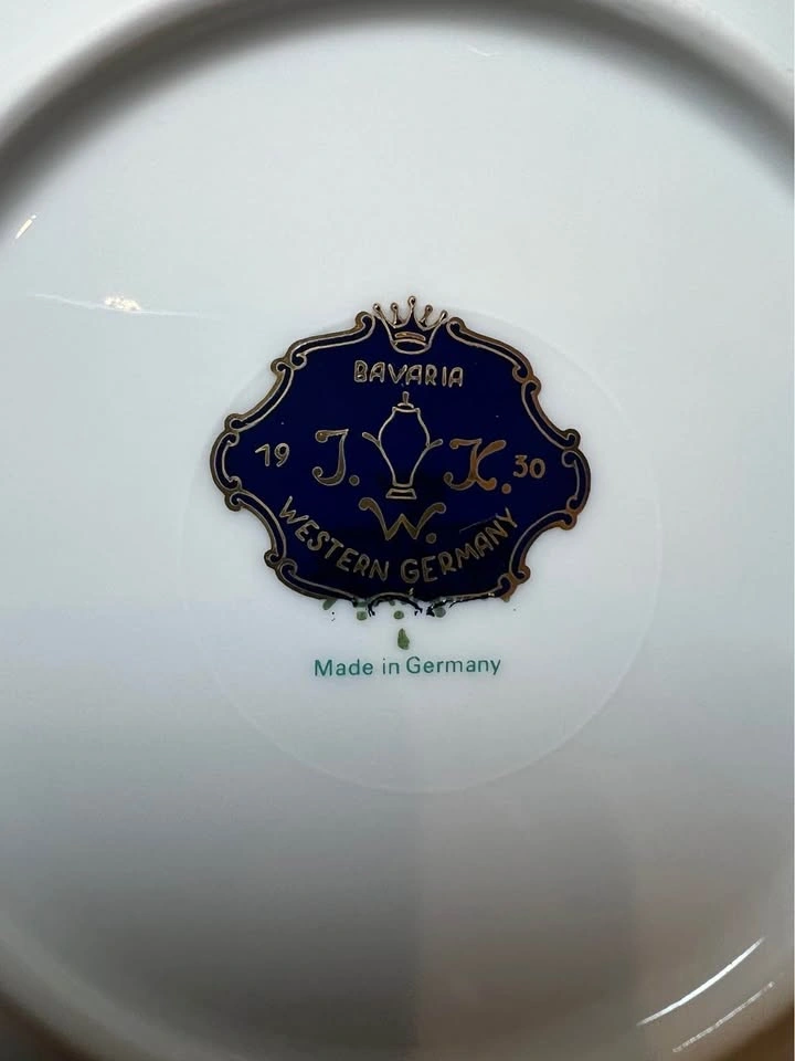 Vintage J.K.W. Germany Botanical Plates - Set of 3 - photo 5