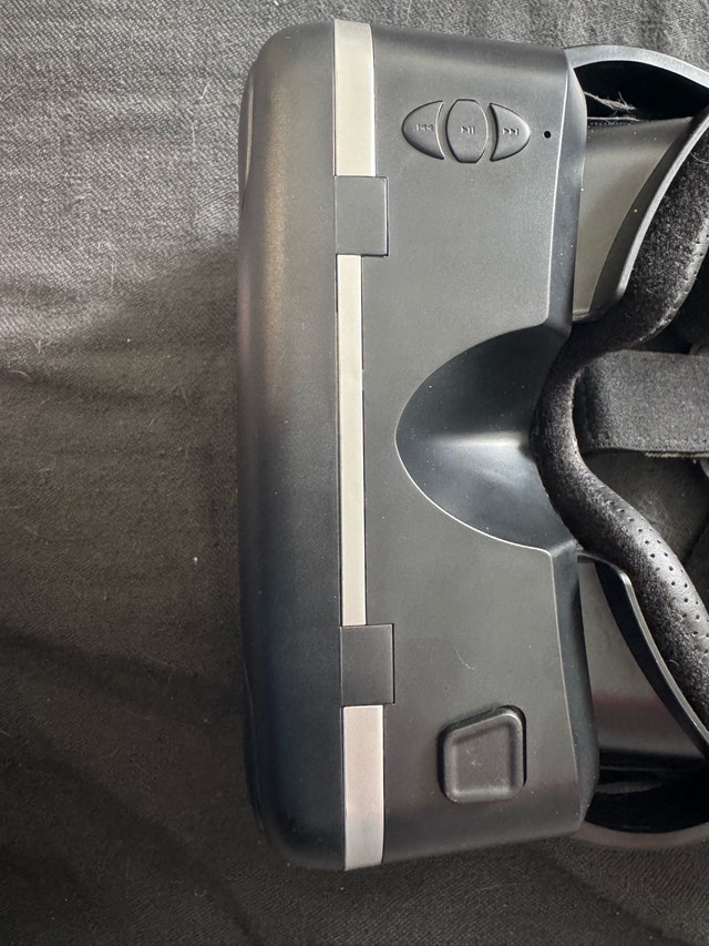 VR Shinecon 6.0 3D VR Glasses w/ Built-in Headphones - photo 3