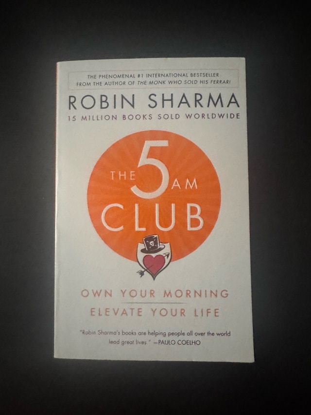 The 5AM Club - Book