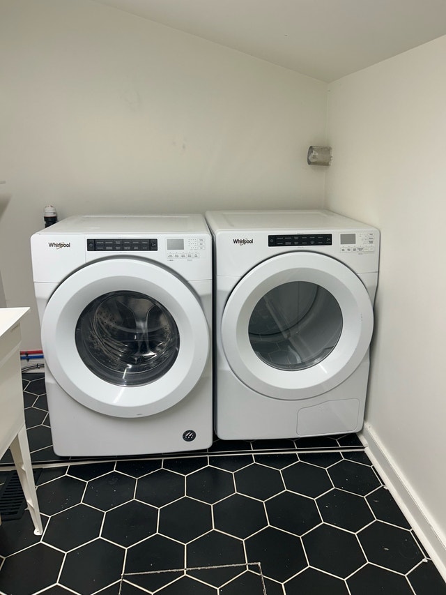 Moving Sale! Front loading laundry machines (washer and dryer) - photo 3