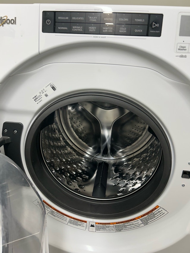 Moving Sale! Front loading laundry machines (washer and dryer) - photo 4