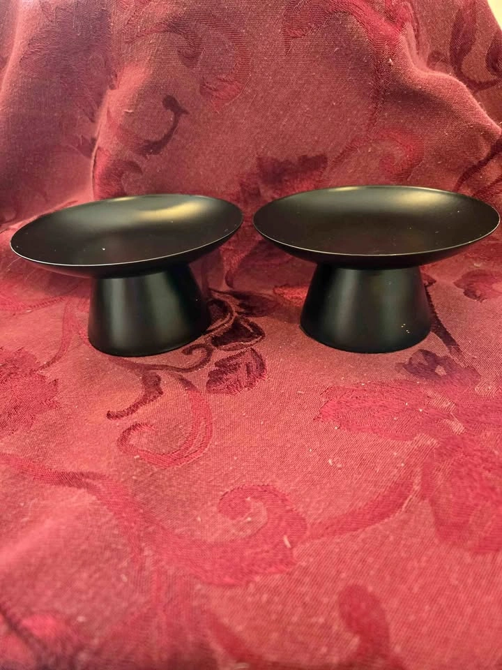 PartyLite Black Candle Holders Set of 2