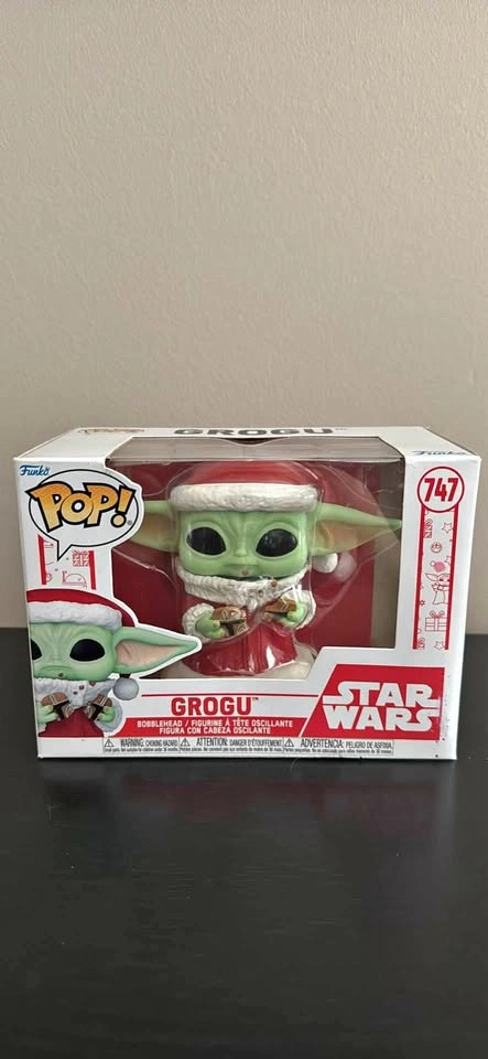 Grogu Christmas Funko Pop #747