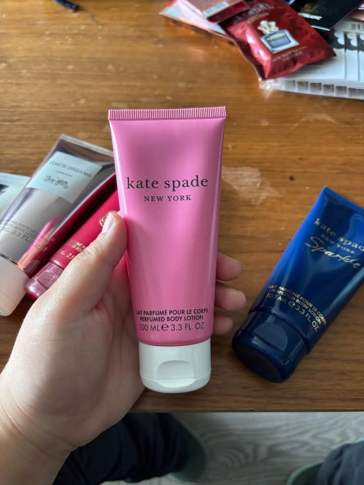 Designer Body Lotions - 5pc Bundle $75 - photo 4