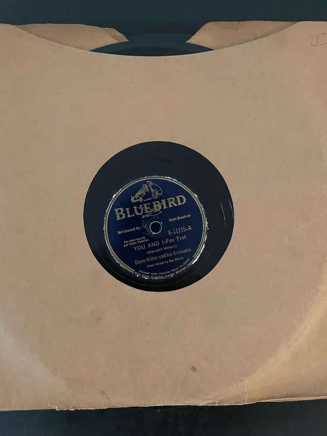 Glenn Miller 78 RPM Record Collection – Bluebird & Victor – 12 - photo 2
