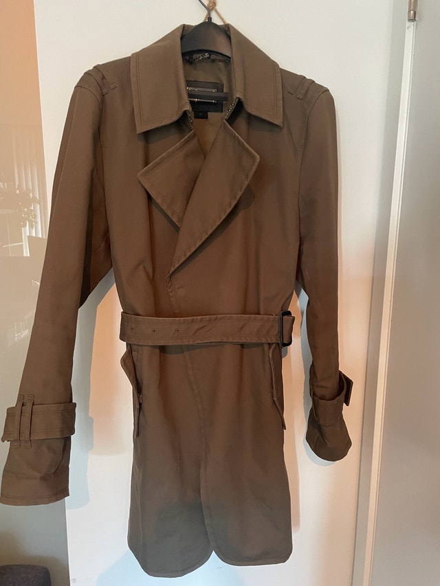 Authentic Mackage Green Trench coat size 42