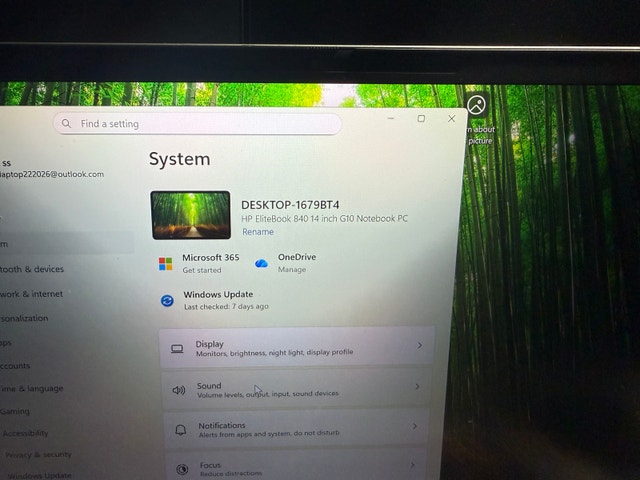 HP Elitebook 840 G10 Laptop - photo 3