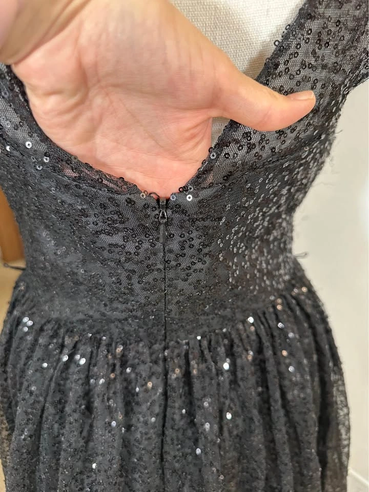 Black Sequin Cocktail Dress Size S Sleeveless Party Formal Dress - photo 4