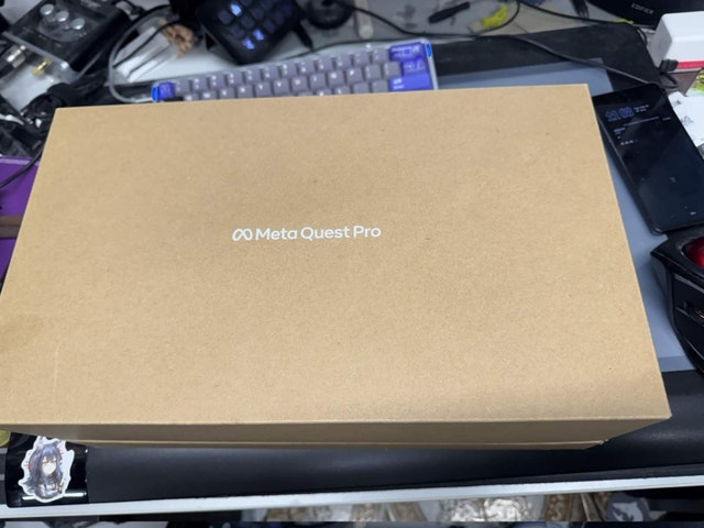 Meta Quest Pro 256GB - photo 2