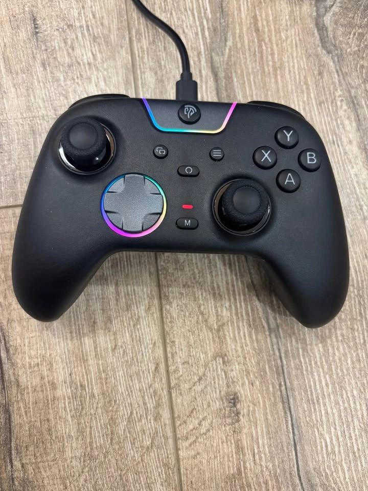 100% Brand New in Box Selling a high-performance EasySMX - photo 2