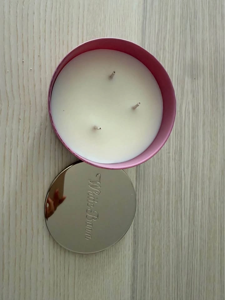 Bath & Body Works White Barn Rose Water & Ivy 3 Wick Candle - photo 2