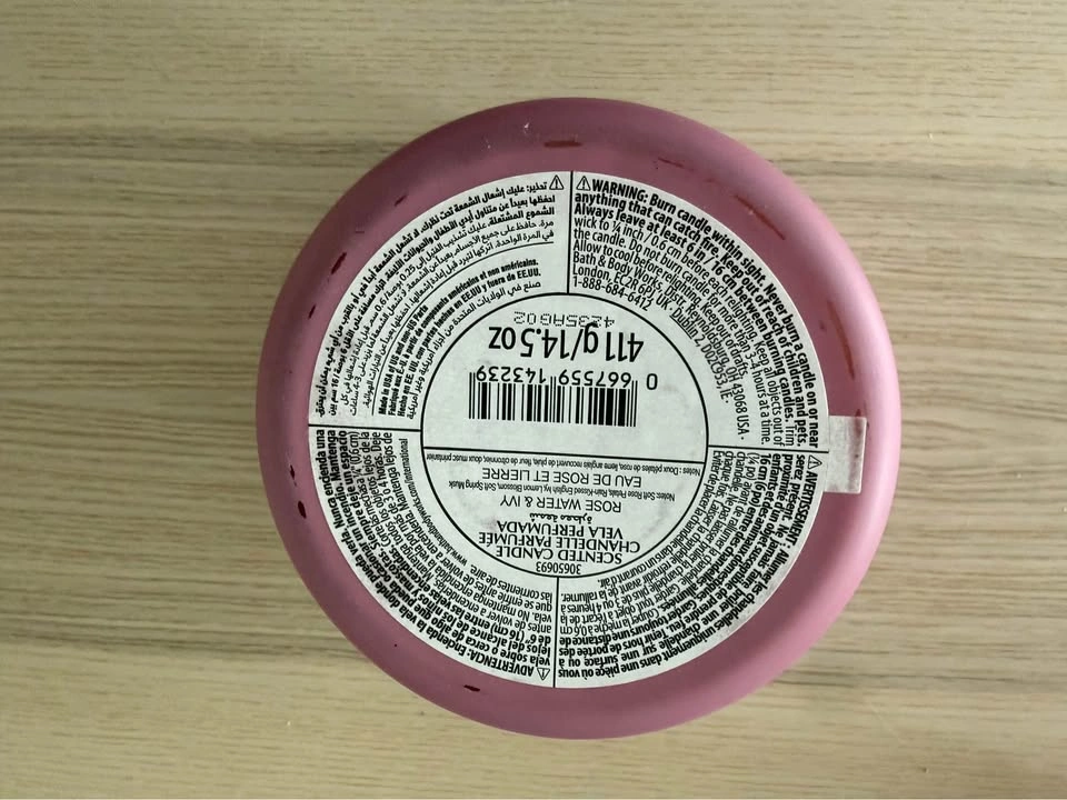 Bath & Body Works White Barn Rose Water & Ivy 3 Wick Candle - photo 3
