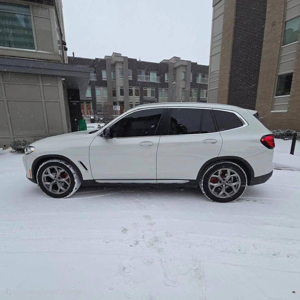 2022 BMW xdrive30i - $3k extras - photo 3
