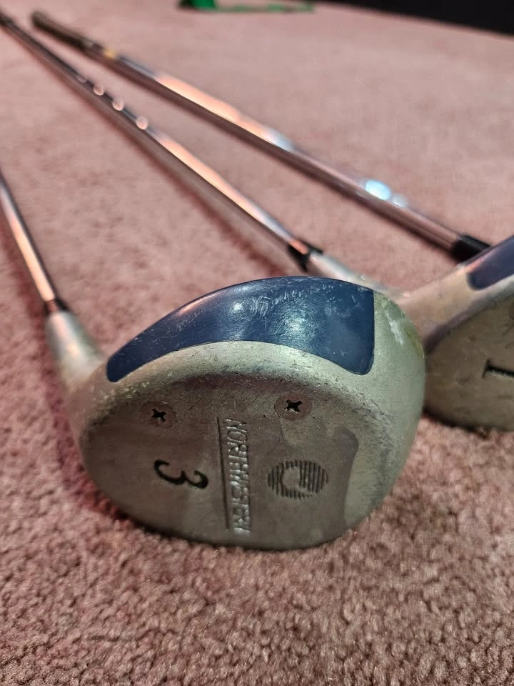 Vintage Golf Clubs with Bag - photo 4