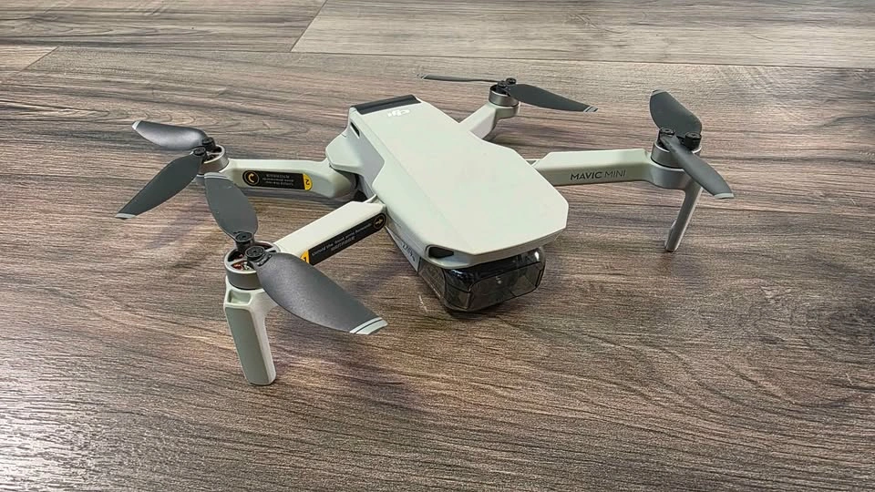 DJI Mavic Mini Fly More Bundle – Used Once - photo 2