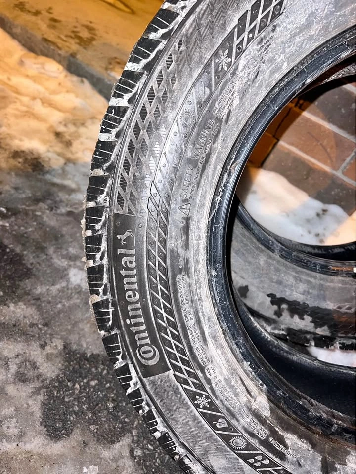 235/65R16 Continental All Season Tires - Pair