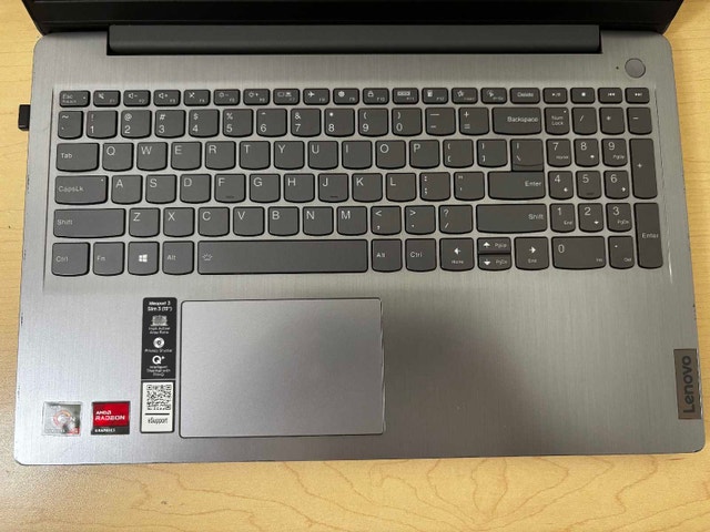 Lenovo IdeaPad Slim 3 Ryzen 5 20GB RAM 512GB SSD Laptop - photo 4
